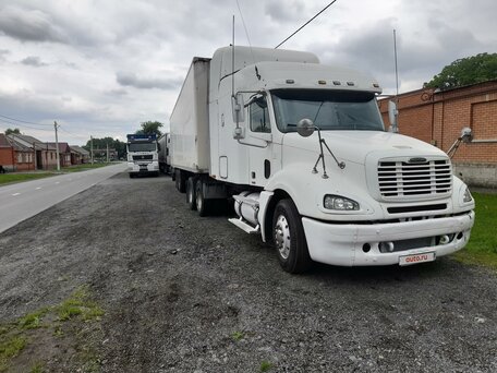 2003 Freightliner Columbia, белый, 1450000 рублей, вид 5