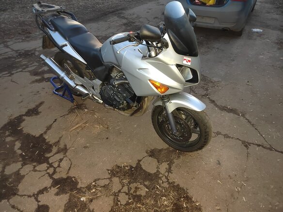 2004 Honda CBF 600, серебристый, 335000 рублей - вид 4