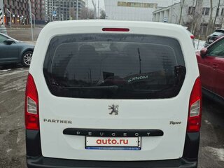 2011 Peugeot Partner II, белый, 649999 рублей, вид 5
