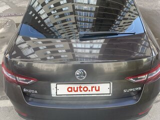 2018 Skoda Superb III, коричневый, 1799999 рублей, вид 4