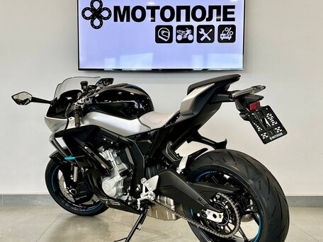 2026 CFMoto 675SR-R, чёрный, 769410 рублей, вид 3