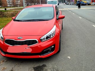 2016 Kia Ceed II Рестайлинг, красный, 1699000 рублей, вид 2