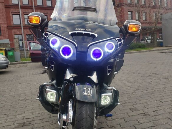 2003 Honda GL 1800 Gold Wing, чёрный, 922543 рублей