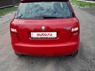 2008 Skoda Fabia II, красный, 400000 рублей, вид 5
