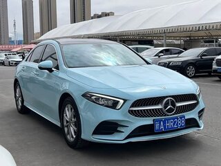 2022 Mercedes-Benz A-Класс 180 Long IV (W177), голубой, 1550000 рублей, вид 3