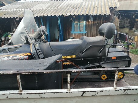 2003 BRP Ski-Doo Skandic 600, чёрный, 700000 рублей, вид 2