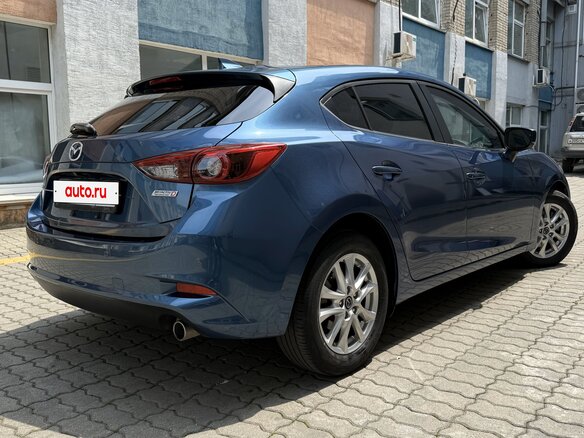 2017 Mazda Axela III Рестайлинг, синий, 1290000 рублей - вид 14