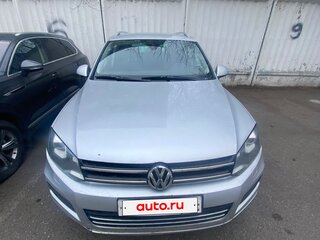 2013 Volkswagen Touareg II, серебристый, 2050000 рублей, вид 1