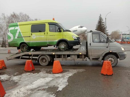 2011 ГАЗ Валдай, серебристый, 1950000 рублей, вид 2