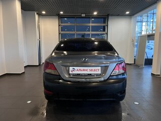 2013 Hyundai Solaris I, серый, 300000 рублей, вид 4