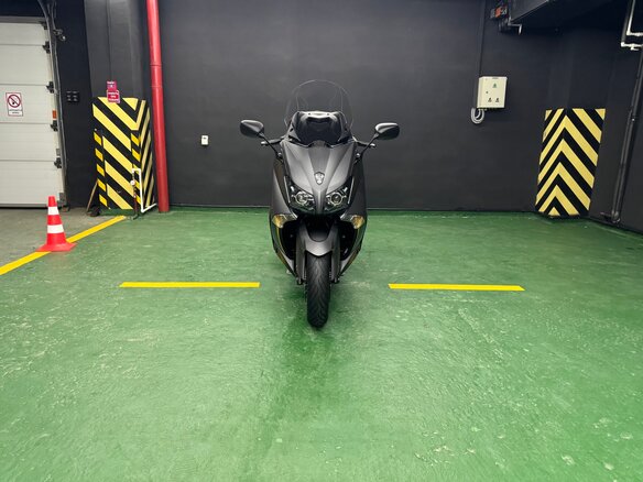 2012 Yamaha TMAX, серый, 750000 рублей - вид 3