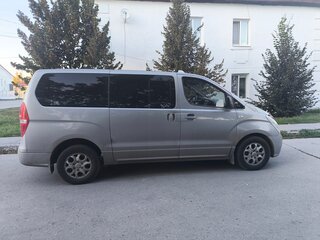 2014 Hyundai H-1 II, серебристый, 1450000 рублей, вид 3