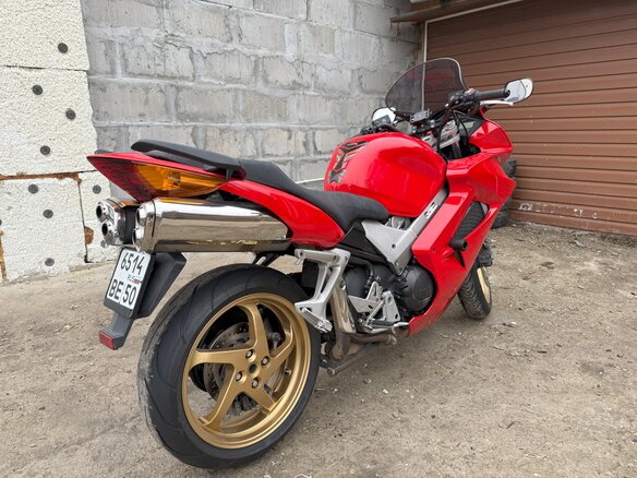 2002 Honda VFR 800, красный, 550000 рублей - вид 9