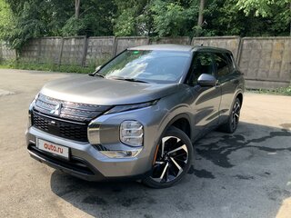 2021 Mitsubishi Outlander IV, серый, 3300000 рублей, вид 1