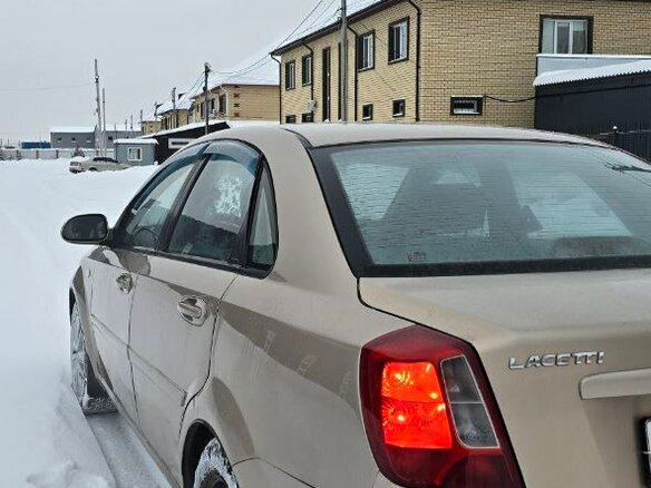 2008 Chevrolet Lacetti I, бежевый, 300000 рублей - вид 4