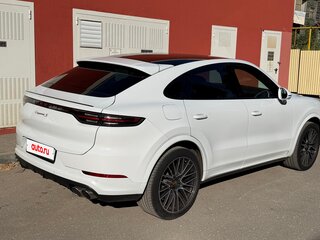 2019 Porsche Cayenne S Coupé III, белый, 8400000 рублей, вид 2