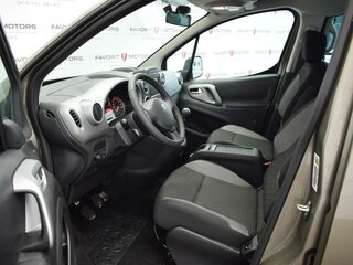 2017 Peugeot Partner II Рестайлинг 2, серый, 1300000 рублей, вид 5