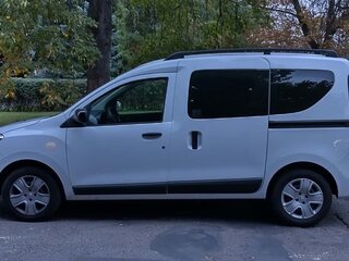 2020 Dacia Dokker I Рестайлинг, белый, 1690700 рублей, вид 4