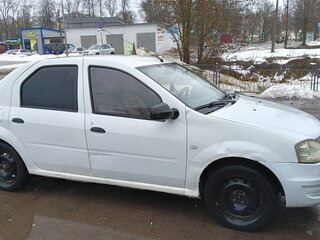 2010 Renault Logan I Рестайлинг, белый, 225000 рублей, вид 2