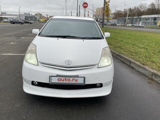 2006 Toyota Prius II Рестайлинг (XW20), белый, 800000 рублей, вид 2