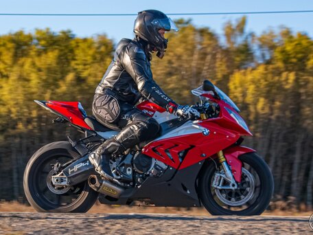2015 BMW S 1000 RR, красный, 1350000 рублей, вид 4