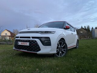 2019 Kia Soul III, белый, 1750000 рублей, вид 2
