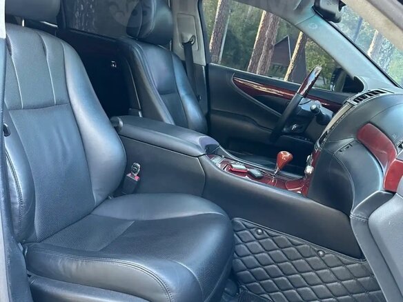 2010 Lexus LS Long 600h L IV Рестайлинг, чёрный, 2100000 рублей - вид 27