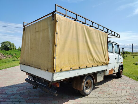 1988 Mercedes-Benz 609D, белый, 450000 рублей - вид 3