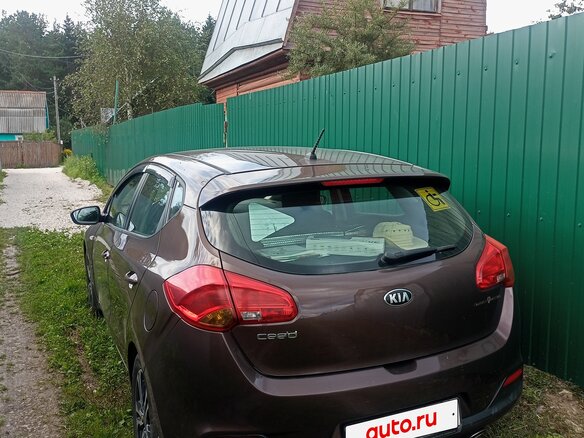 2014 Kia Ceed II, коричневый, 1100000 рублей - вид 10