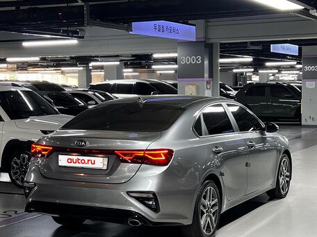 2023 Kia K3 II Рестайлинг, серый, 1996000 рублей, вид 4