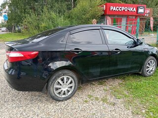 2012 Kia Rio III, чёрный, 780000 рублей, вид 2
