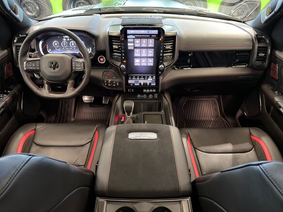 2026 Ram 1500 RHO V Рестайлинг, чёрный, 11900000 рублей - вид 1