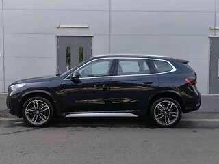2026 BMW X1 Long 25Li xDrive III (U11/U12), чёрный, 4552030 рублей, вид 3