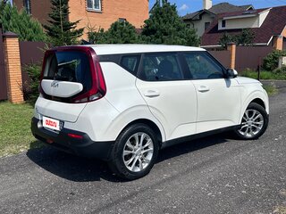 2021 Kia Soul III, белый, 1420000 рублей, вид 4