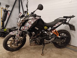 2015 KTM 200 Duke, белый, 218000 рублей, вид 3