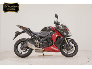 Suzuki GSX-S 1000 F