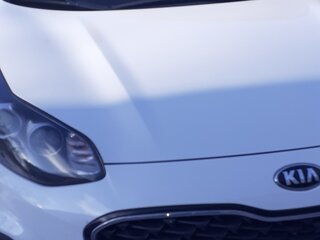 2020 Kia Sportage IV Рестайлинг, белый, 2350000 рублей, вид 3
