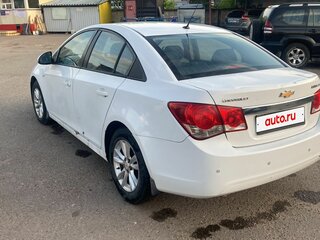 2011 Chevrolet Cruze I, белый, 450000 рублей, вид 4