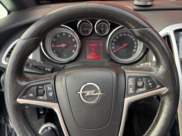 2012 Opel Astra GTC J Рестайлинг, чёрный - вид 7