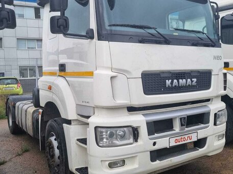 2020 КамАЗ 5490 NEO, белый, 4450000 рублей, вид 3