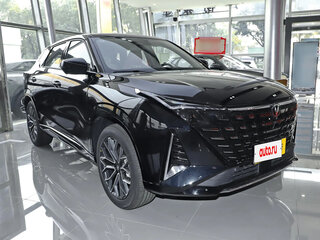 2026 Changan UNI-Z, чёрный, 2433605 рублей, вид 3