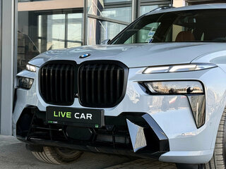 2026 BMW X7 40i I (G07) Рестайлинг, серый, 17500000 рублей, вид 5