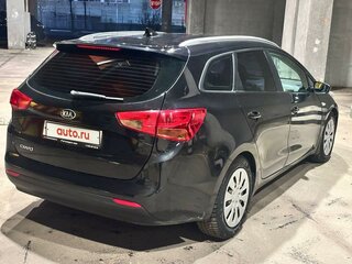 2017 Kia Ceed II Рестайлинг, чёрный, 840000 рублей, вид 3