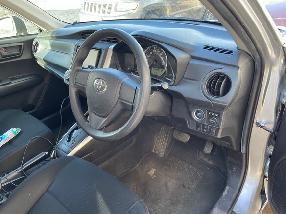 2020 Toyota Corolla Fielder XI (E160, E170) Рестайлинг 2, серый, 1550000 рублей - вид 6