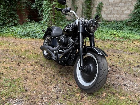 2012 Harley-Davidson Fat Boy, чёрный, 1250000 рублей, вид 5