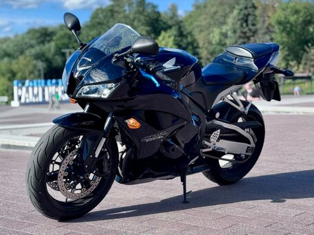 2011 Honda CBR 600RR, чёрный, 609000 рублей, вид 1