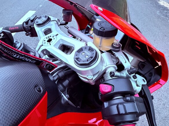 2019 Ducati Panigale V4, красный, 1340000 рублей - вид 7