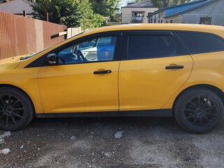 2016 Ford Focus III Рестайлинг, золотистый, 595000 рублей, вид 4