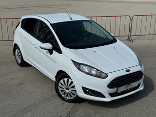 2016 Ford Fiesta Mk6 Рестайлинг, белый, 1097000 рублей, вид 3
