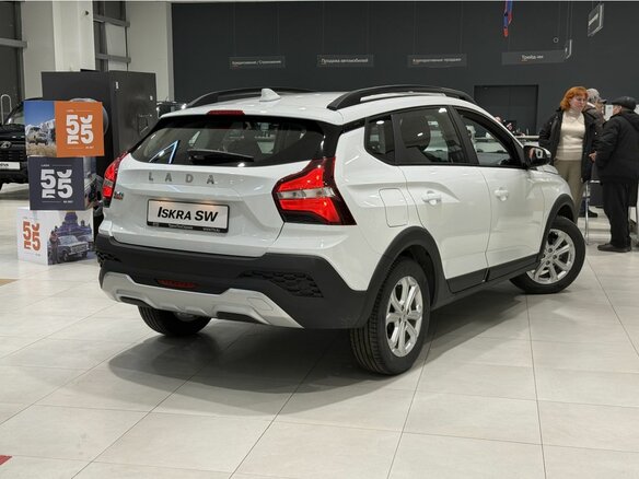 2026 Lada (ВАЗ) Iskra, белый, 1652000 рублей - вид 2